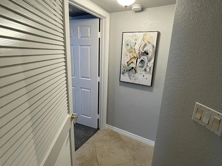 1801 N Flagler Dr #502 — Photo 23