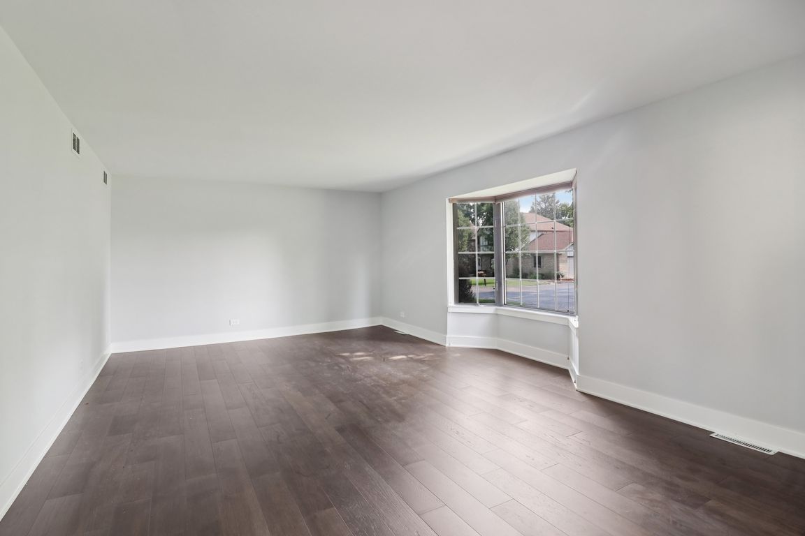 S Alpine Ave-S1507-006.jpg