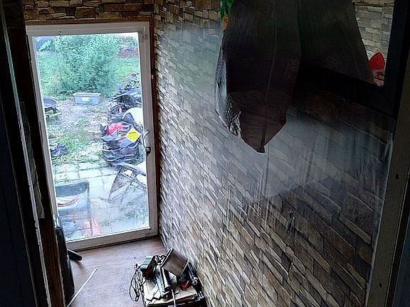 3rd image of 2211 Avon St