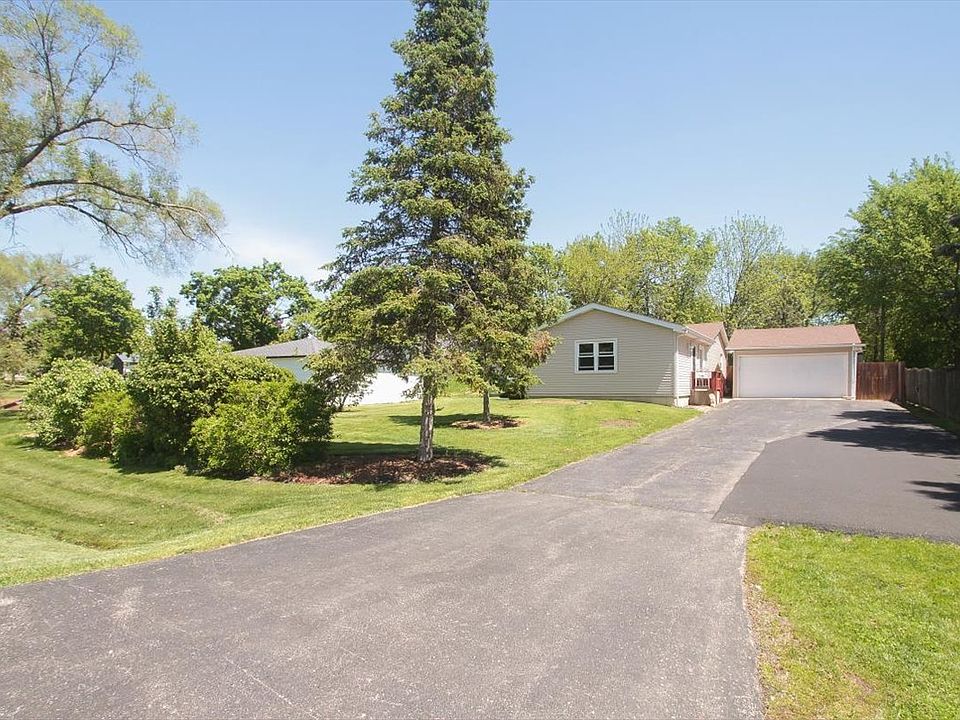 1st image of 37309 N Fairview Ln