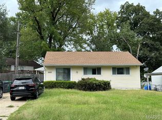 443 Macdougall Dr, Saint Louis, MO 63137