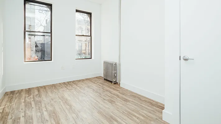 Rented by Nooklyn NYC LLC | media 9