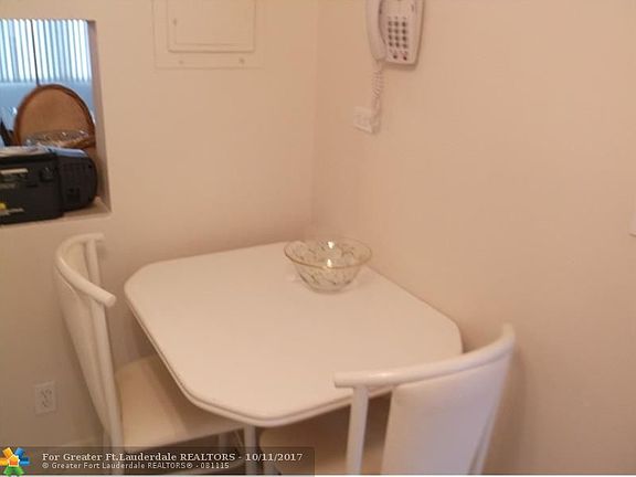 4th image of 2731 N Pine Island Rd APT 210