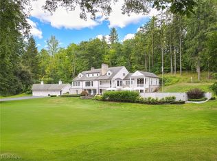 33900 Hackney Rd, Hunting Valley, OH 44022