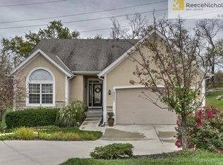 19841 W 107th St, Olathe, KS 66061
