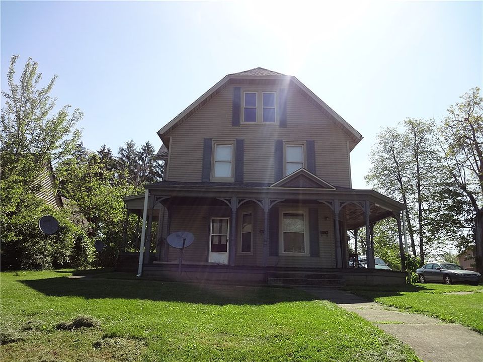 1st image of 608 N Lincoln St