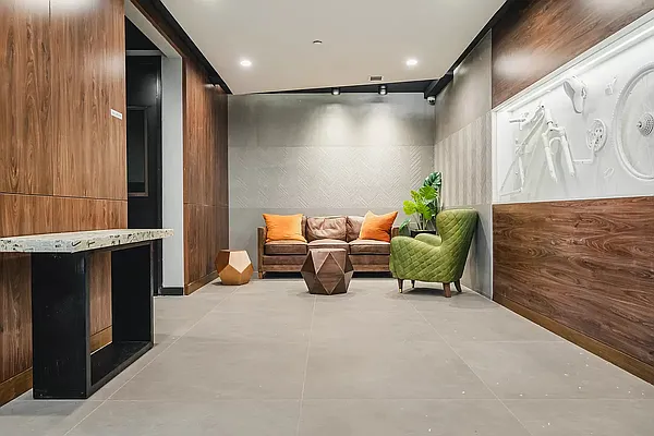 Rented by Nooklyn NYC LLC | media 77