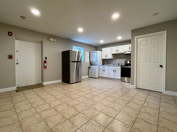 2nd image of 1503 Edgely Rd APT C