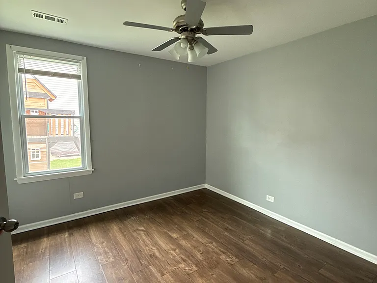 5944 W Giddings St — Photo 7