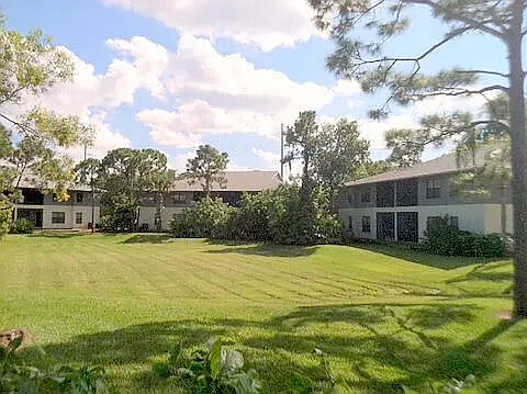 6551 SE Federal Hwy #104 — Photo 17