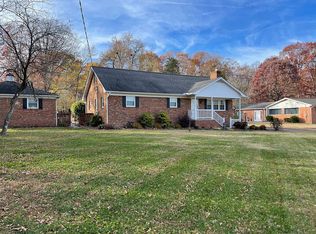 7002 Tulane Dr, High Point, NC 27263