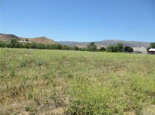 0 White Fox Ln, Santa Clarita, CA 91390