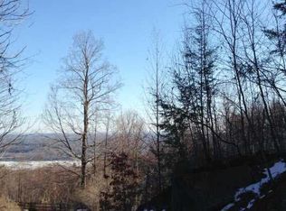 67 Timberline Trl, Highland, NY 12528