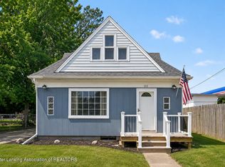 112 Pearl St, Charlotte, MI 48813