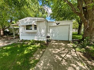 36 Little John Dr, Greenville, OH 45331