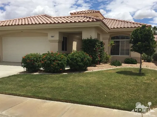 38802 Burgundy Ln, Palm Desert, CA 92211