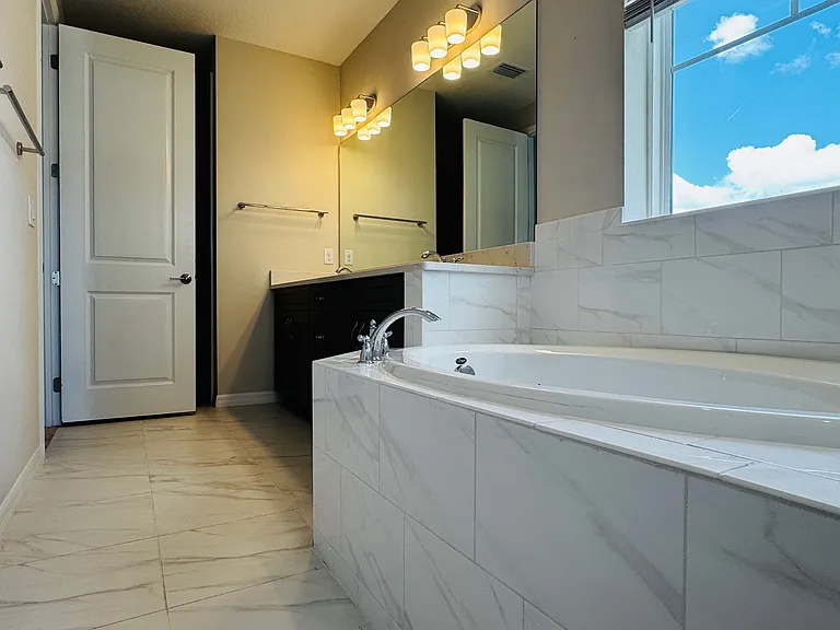 6119 Maidenstone Way — Photo 57