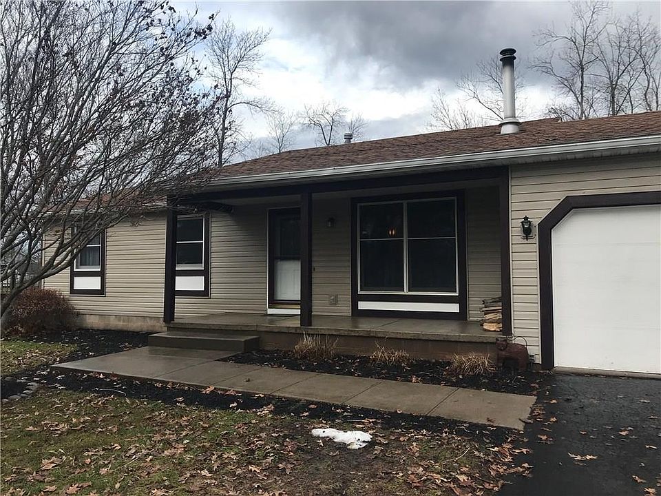 1st image of 33 Tearose Meadow Ln
