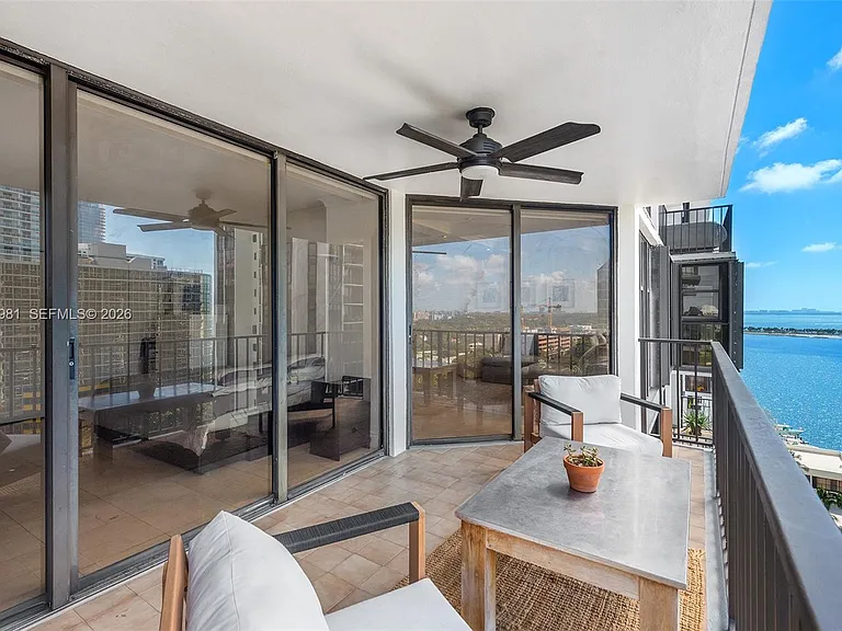 1915 Brickell Ave #C1612 — Photo 34