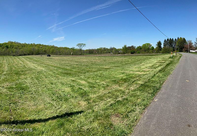 2nd image of 2185 Jensis Road