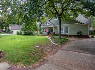 5214 Apache Ct, Granbury, TX 76049
