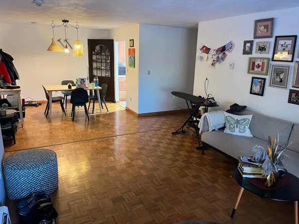 621 Watertown St APT 25, Newton, MA 02460