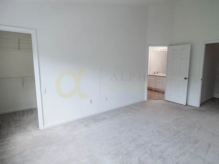 5012 Hawkstone Dr — Photo 7