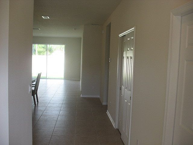 2nd image of 805 Fern Leaf Dr