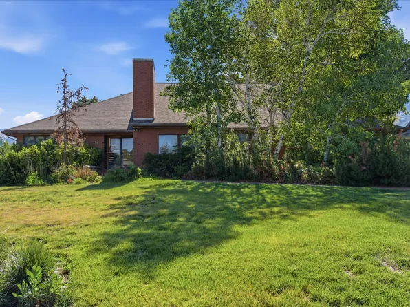 465 S Towers Dr, Salem, UT 84653