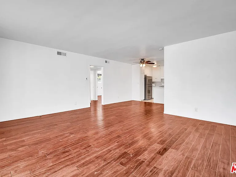 1101 Lincoln Blvd #1A — Photo 4