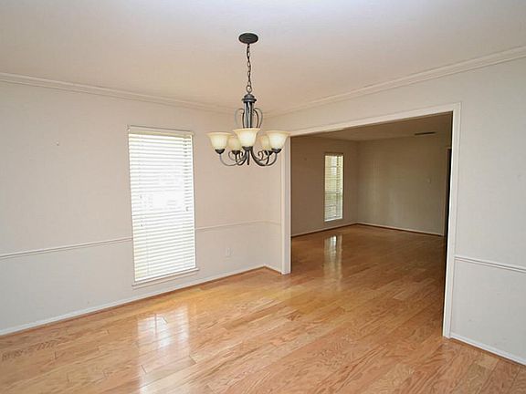 5th image of 5406 Westminister Ct