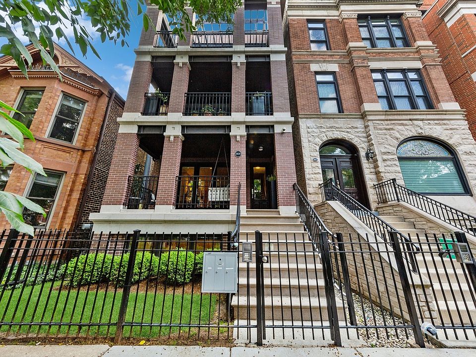 1st image of 1909 N Bissell St #1