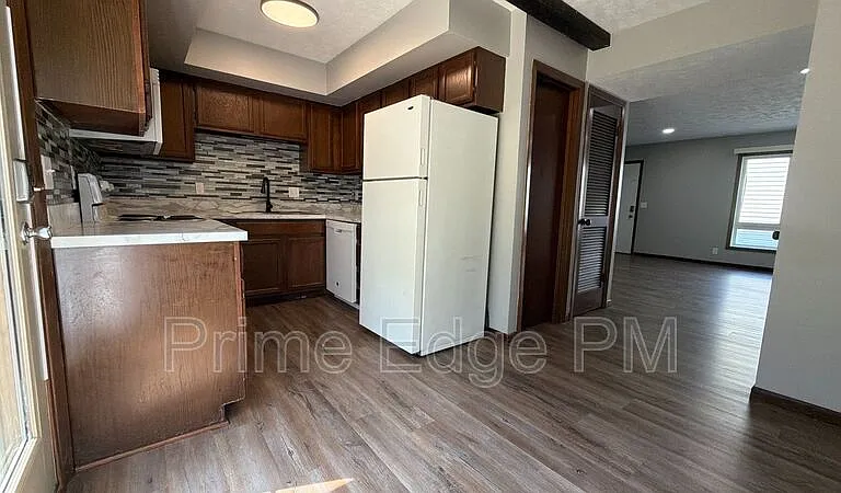 6235 Holdrege St #A-1 — Photo 8