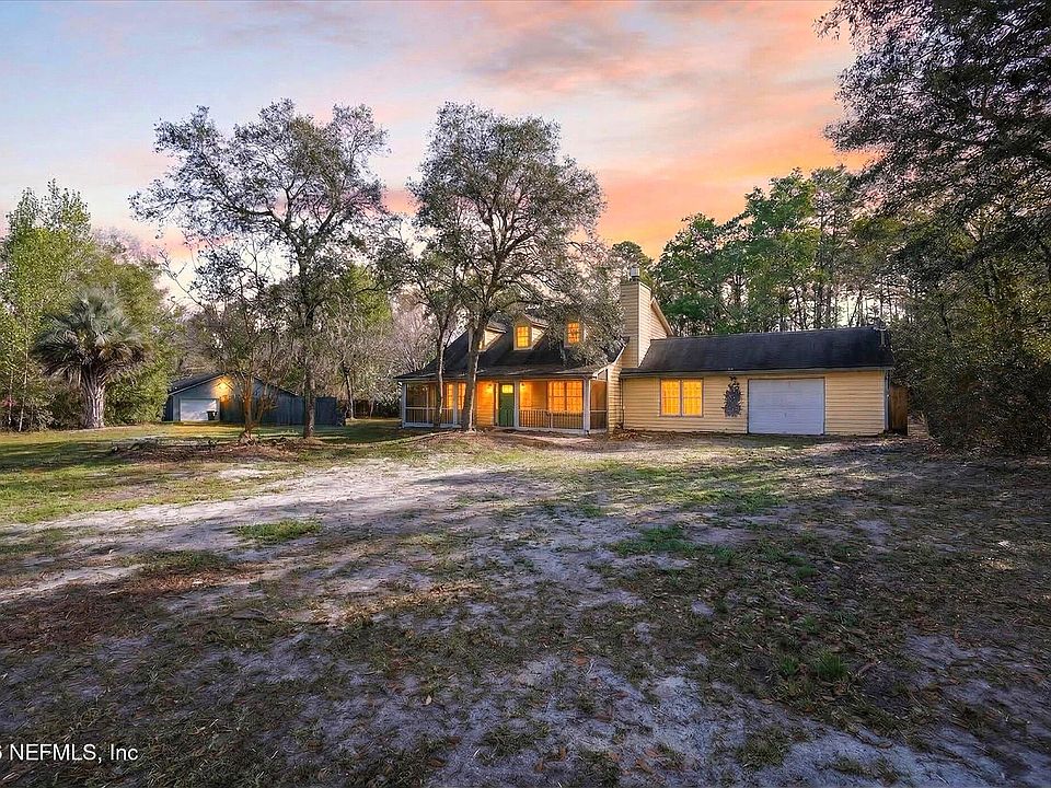1st image of 3139 S DEER Avenue