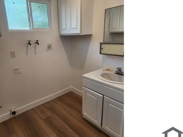 13536 Dyer St, Sylmar, CA 91342