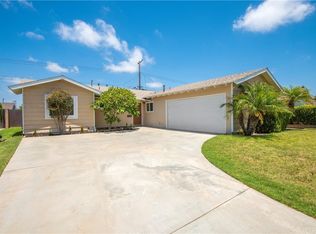 6811 Retherford Dr, Huntington Beach, CA 92647