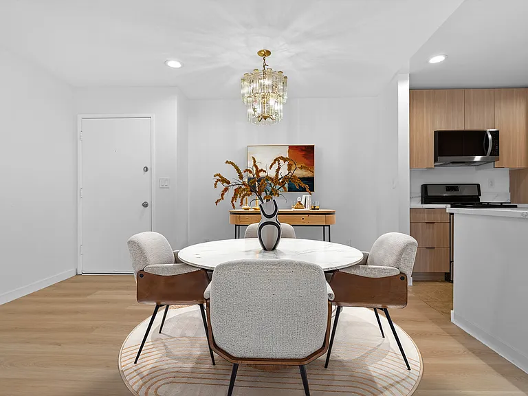8601 International Ave #119 — Photo 4