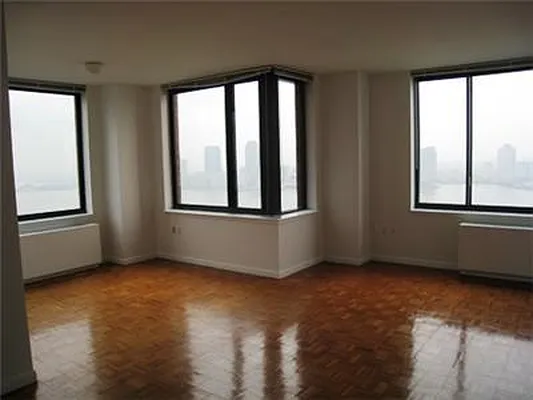 Rented by Mark David | media 1