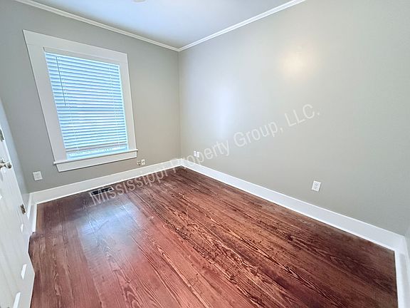 4th image of 1417 Adams Ave