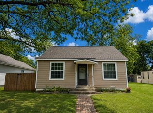1018 Truelove St, Gainesville, TX 76240