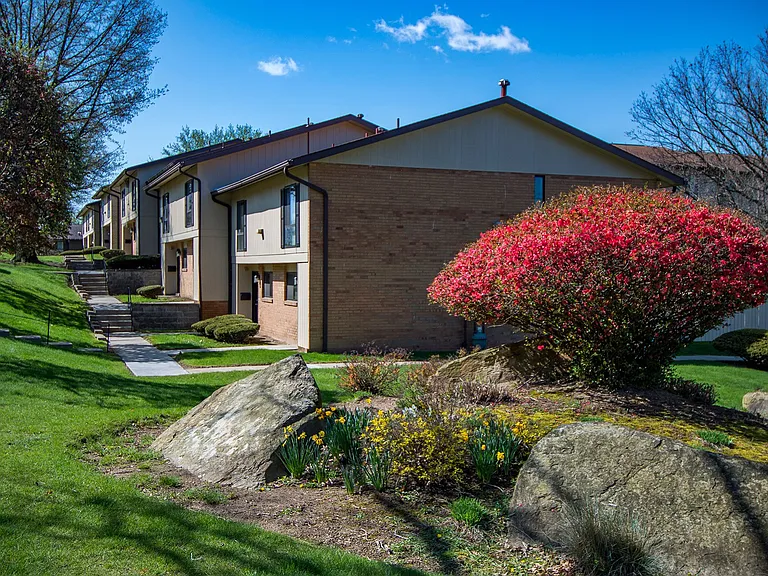 Carriage Park Apartments Lush Landscaping