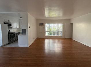 1121 N Kings Rd #12A, West Hollywood, CA 90069