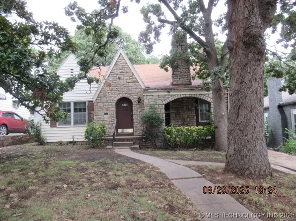 1921 W 41st St, Tulsa, OK 74107