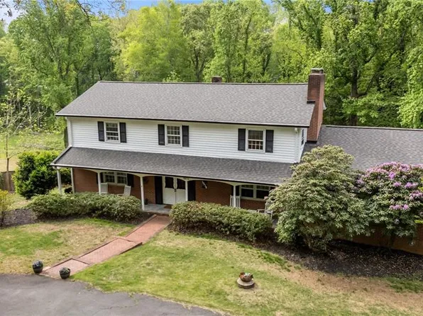 3970 Philpark Dr, Winston Salem, NC 27106