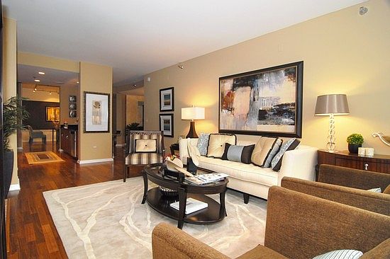 1st image of 160 E Illinois St #615