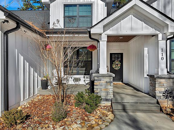 2nd image of 110 Crepe Myrtle Ln