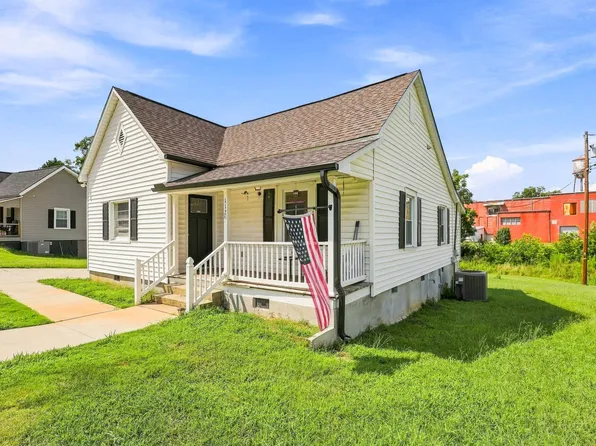 112 W 1st St, Williamston, SC 29697