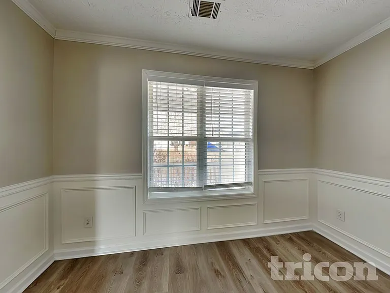 1279 Wentworth Cove Ct — Photo 5