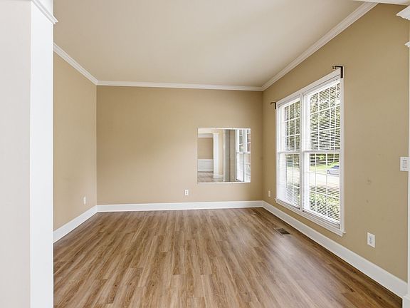 5th image of 609 Black Horse Pkwy