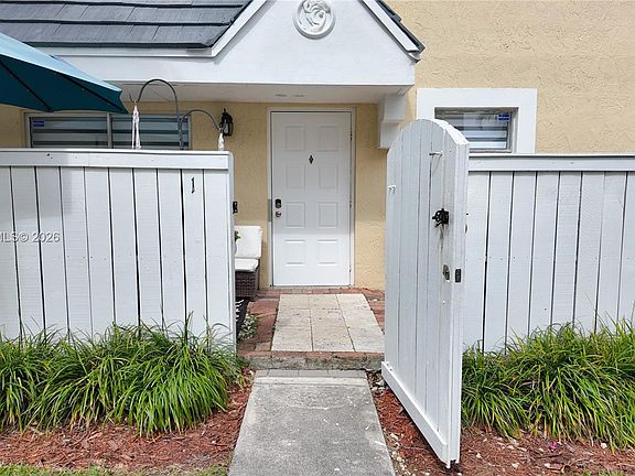 4th image of 4555 SW 68th Court Cir #111
